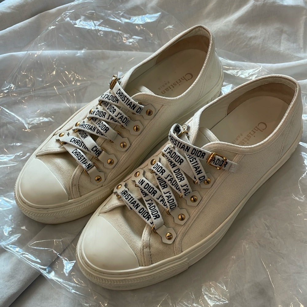 Dior sneakers size 37